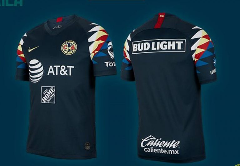 América presenta su segundo plumaje