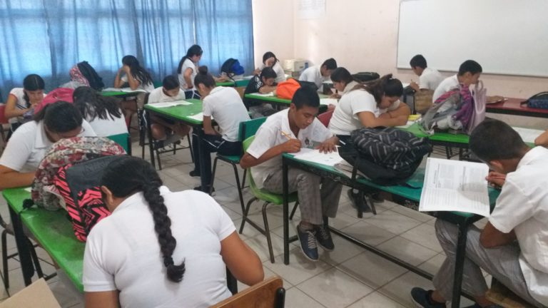 A prueba de matemáticas, lenguaje y comunicación 300 secundarias desde hoy en Sinaloa