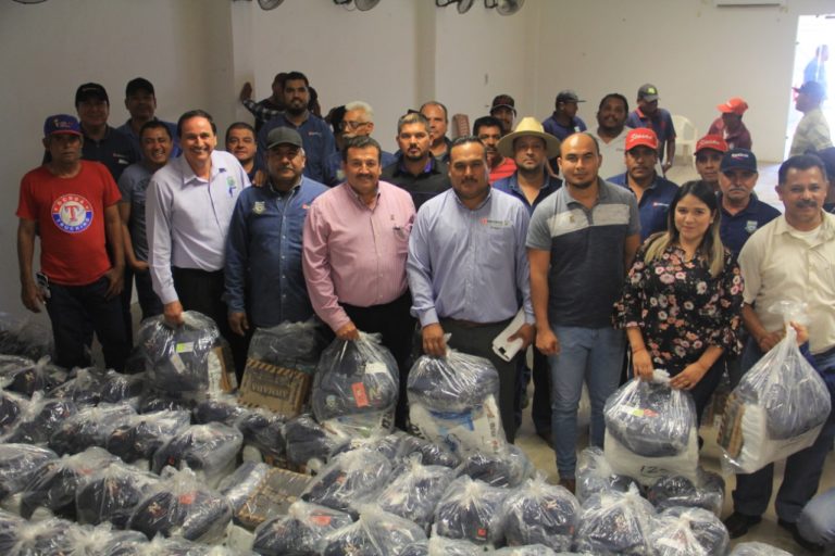 En este Ayuntamiento no hay distingo de colores: alcalde