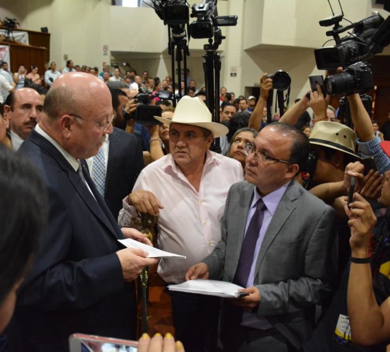 Reviven iniciativa por ‘democratizar’ a la UAS y así se pone el Congreso