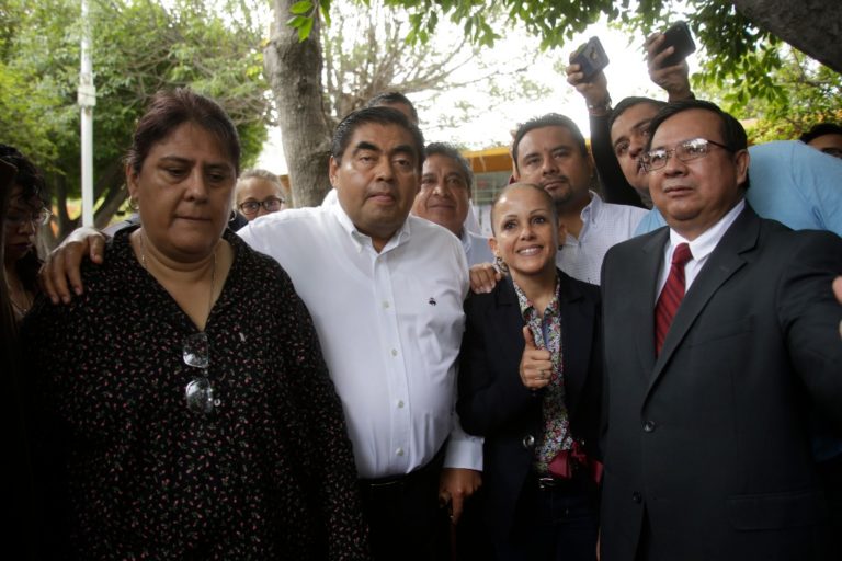 Miguel Barbosa ganaría la elección en Puebla, según conteo rápido