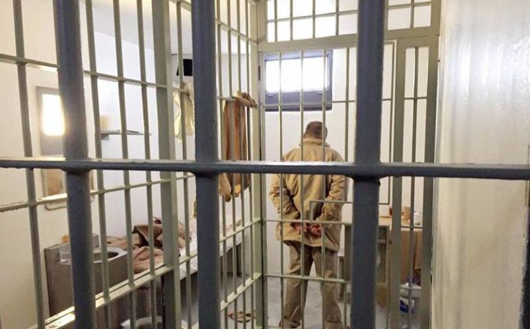 Niega abogada riesgo de fuga de ‘El Chapo’; acusa trato inhumano