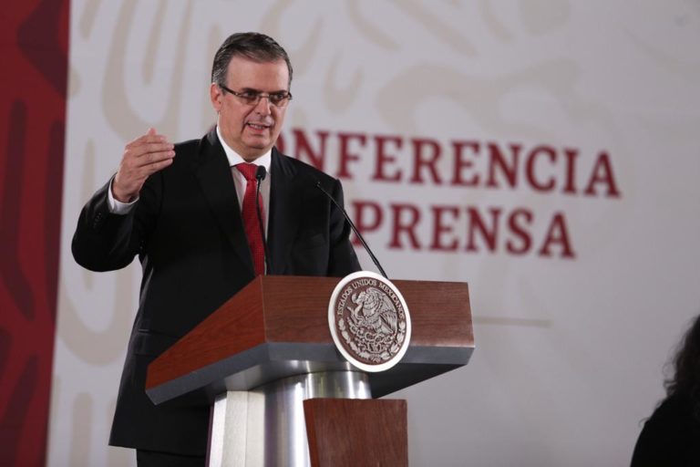 Descarta Ebrard que haya acuerdo secreto con EU