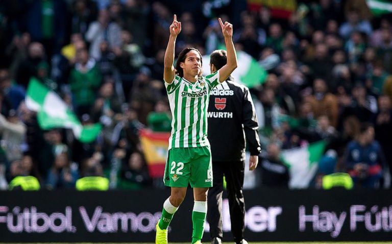 Diego Lainez está nominado al premio Golden Boy