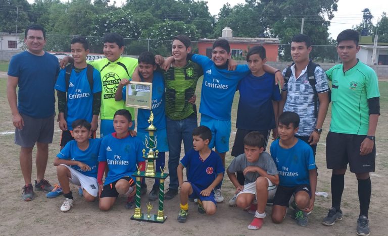 Cofradía A, los nuevos campeones de Fundadores