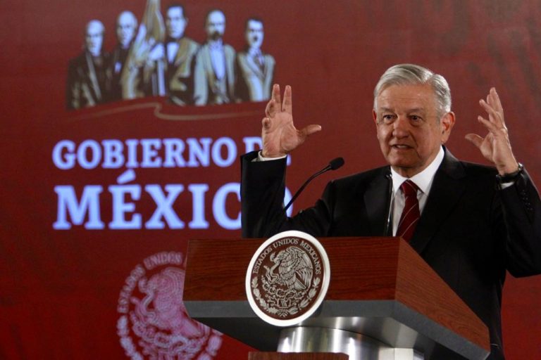 Califica AMLO de injustos nuevos aranceles al acero y tomate