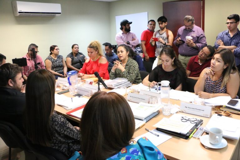 Reprueban diputados cuentas de gobierno