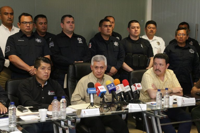 Arman policías cónclave; ponen metas a corto plazo