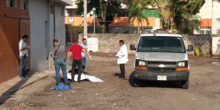 Torturado encuentran cadáver cerca del IMSS Centro en Culiacán