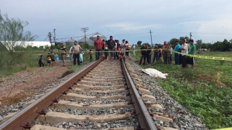 Con golpes y por arma blanca encuentran muerto a vecino de Caimanero