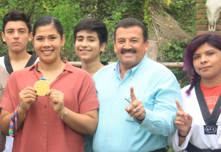 Crearán busto a la campeona panamericana Briseida Acosta
