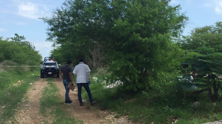 Encuentran asesinado a hombre cerca de la cuetera