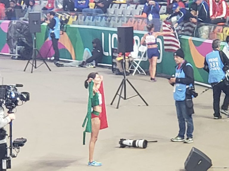 Laura Galván gana oro en los 5 mil metros de Lima 2019