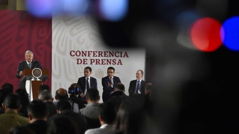 Si Morena se echa a perder, renuncio y ordeno que le cambien de nombre: AMLO