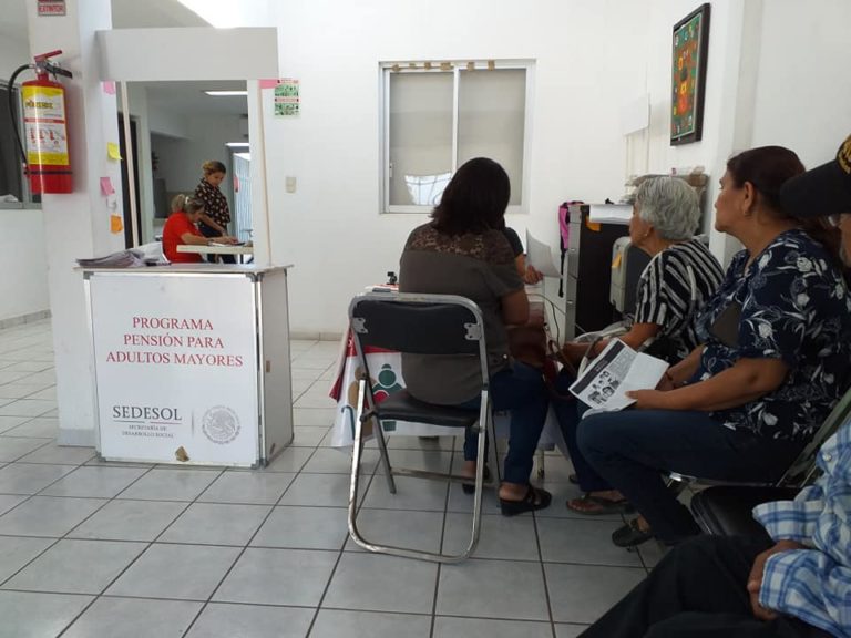 Niegan apoyo a discapacitados; culpan a regidor Palma de malos manejos