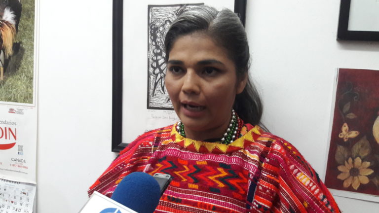 Culpan a granjas de inundaciones en Villa Juárez