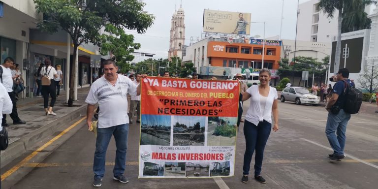Protestan por inundaciones en Culiacán