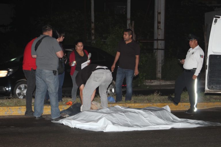 Muere atropellado peatón en Tierra Blanca