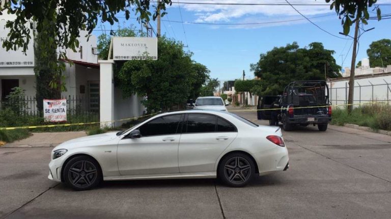 Balean a mujer en Las Quintas por despojo de auto