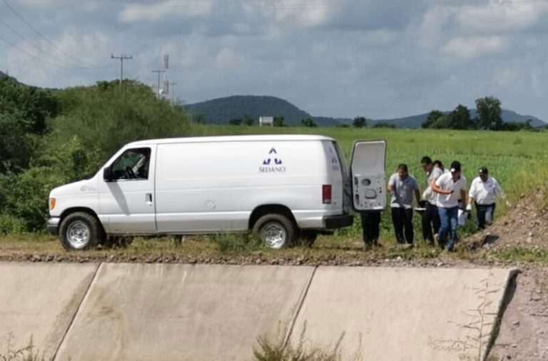 Hallan cuerpo flotando en canal Humaya