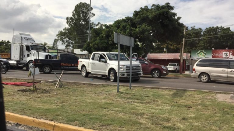 Balaceras paralizan Culiacán