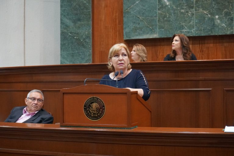 ‘Mandaron puros dibujitos’; diputada acusa a Eliazar Gutiérrez de omisión