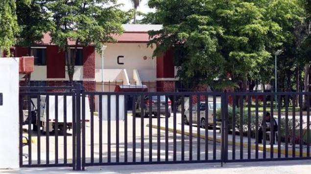 Familias de militares huyen de Culiacán