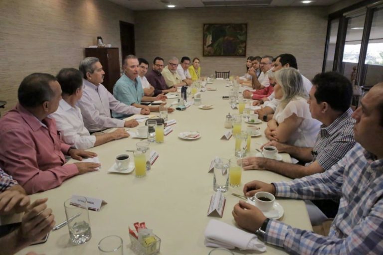 Esperan 600 militares en Culiacán tras violencia