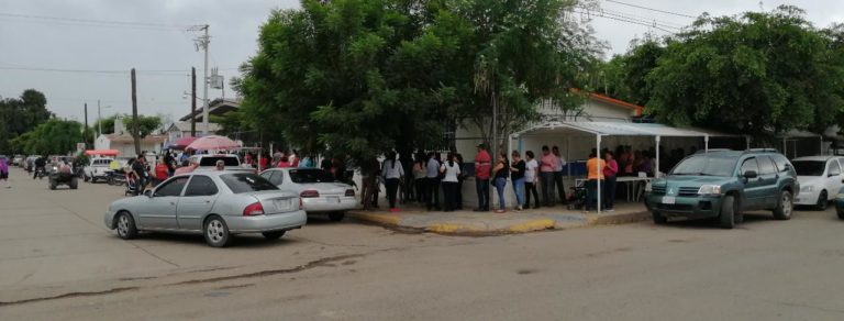 Ponen tres escuelas en jaque avenidas de Navolato