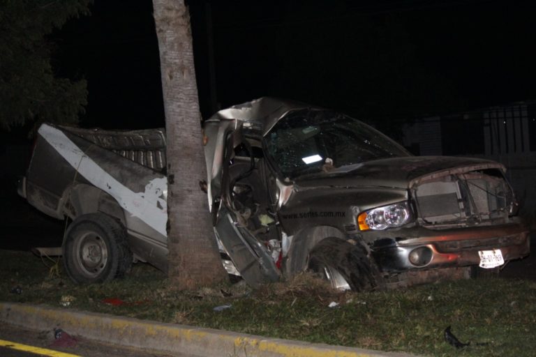 Los atacan a balazos en la México 15; un joven muerto y otro herido