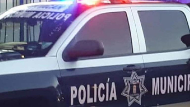 Vuelca patrulla de Culiacán: ocho policías y tres civiles heridos