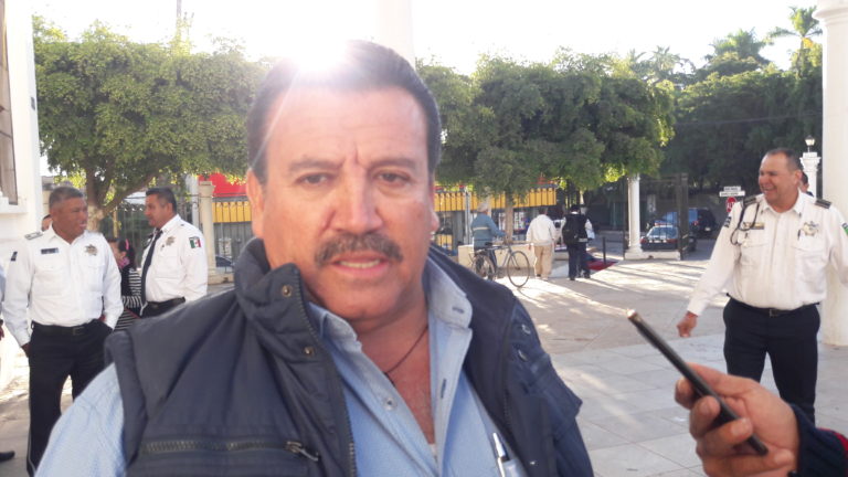 Presta Quirino $10 millones a Navolato; irán a Japan y proveedores