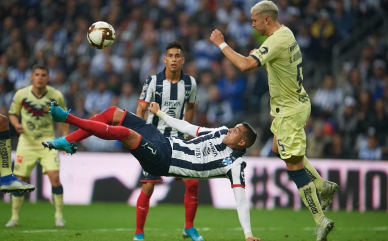 Con una espectacular chilena del Mellizo, Rayados vence 2-1 al América en la Final de Ida