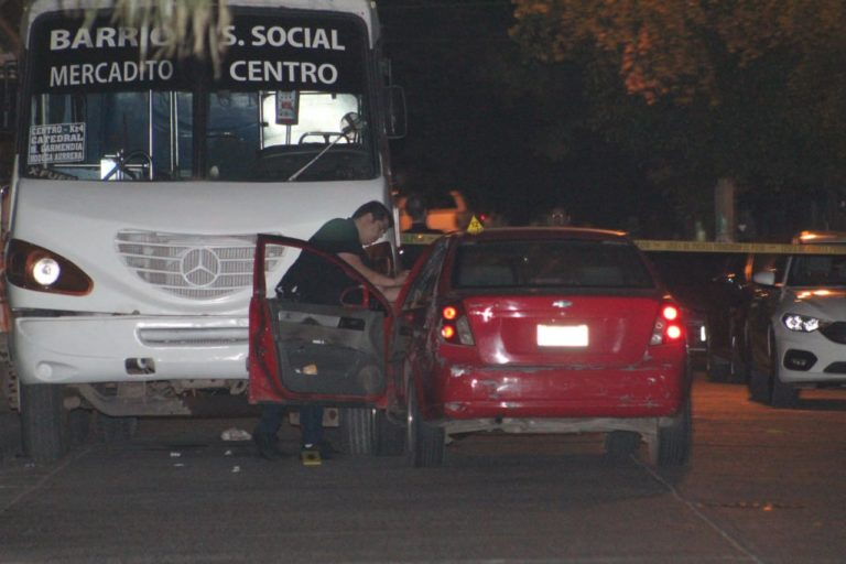 Ejecutan a mujer en la colonia Hidalgo; era madre de joven asesinado al salir de estadio Tomateros