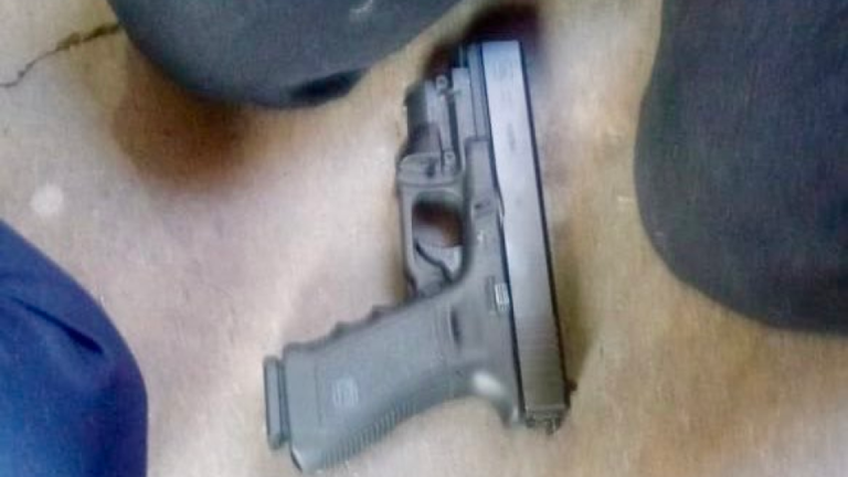 Estudiante de 11 años mata a su maestra y se suicida, en Torreón