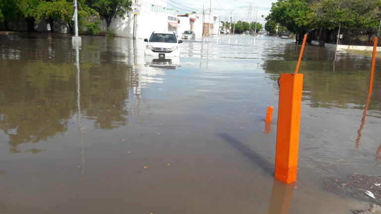 Se inunda Valles del Sol