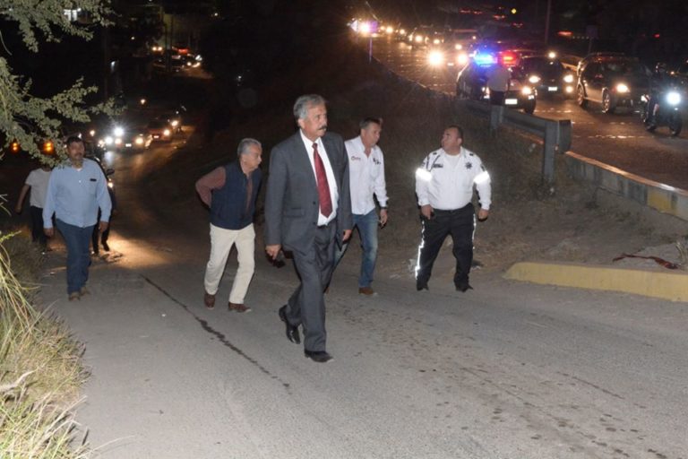 Ordena Estrada paso peatonal tras muerte de estudiante