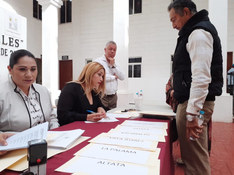 ‘Pelean’ candidatos color tinto para síndicos en Navolato