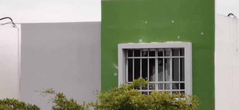 Muere joven de prepa atacada a balazos