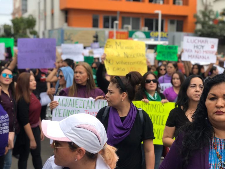 ‘Justicia, no venganza’, piden mujeres en Culiacán