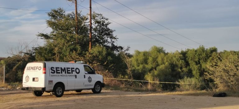 Muere mujer por presunta sobredosis a un costado del río Tamazula