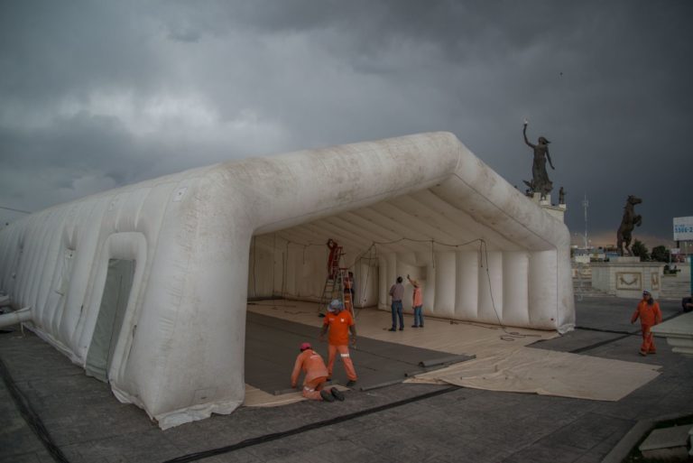 Hidalgo instala un hospital inflable para enfrentar al coronavirus