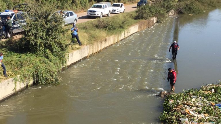 Flotando en canal encuentran cadáver en Costa Rica