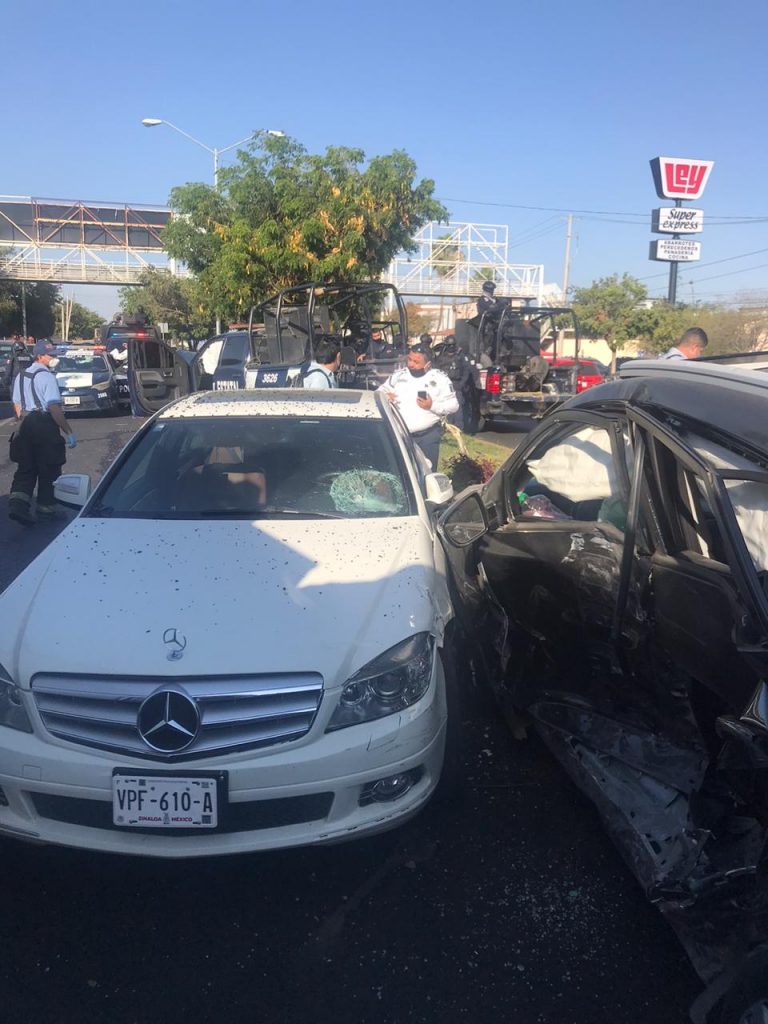 Origina patrulla carambola; hay 4 heridos, 3 son policías