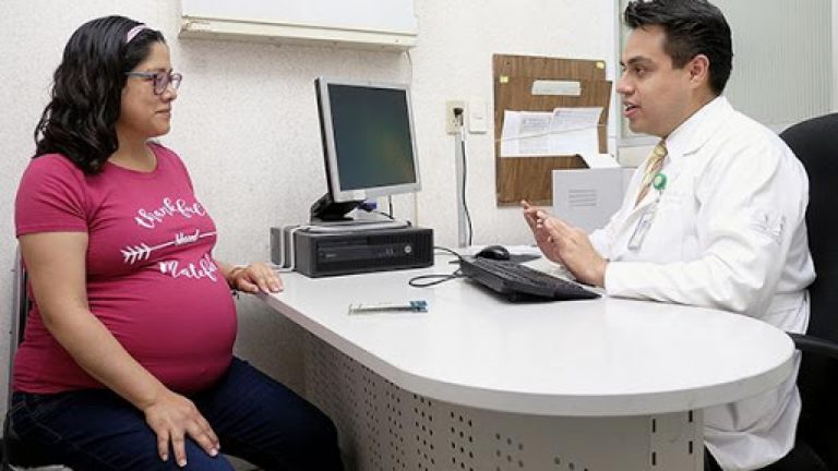 IMSS atenderá a mujeres embarazadas en hospitales privados