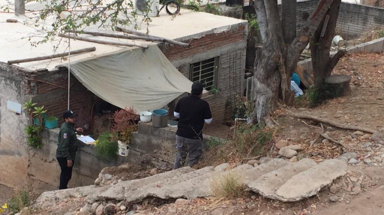 Lo privaron en otro sitio; es ejecutado en su casa