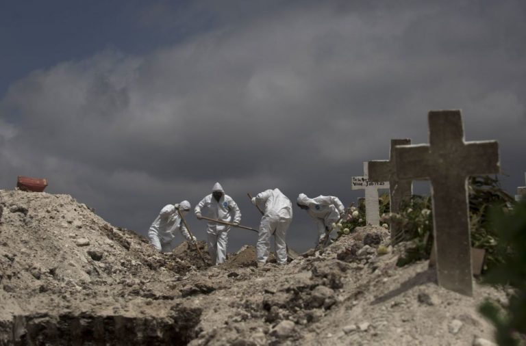 Un funeral puso en cuarentena a 70 personas