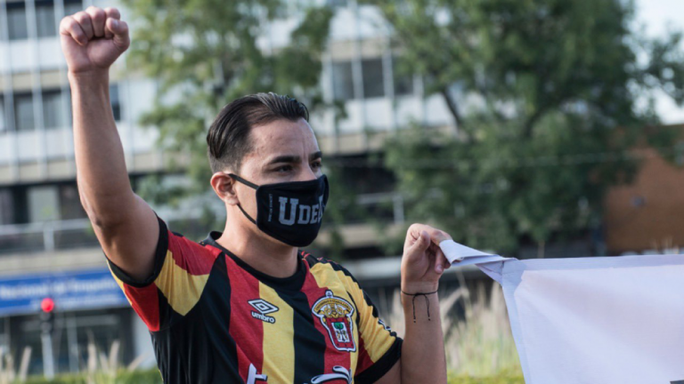 Leones Negros protestan contra la desaparición del Ascenso MX