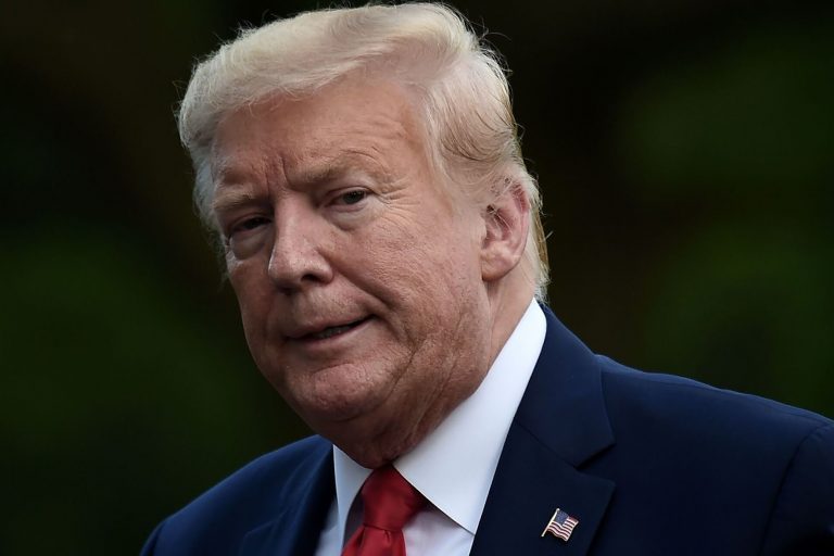 Acusa Trump a gobernadores de ser débiles ante protestas