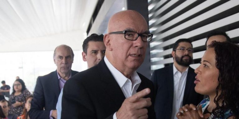 Exige Dante Delgado a AMLO frenar insurrección